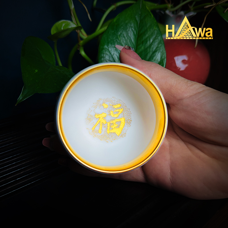 Chén sứ ngọc thấu quang – thanh khiết và sang trọng,