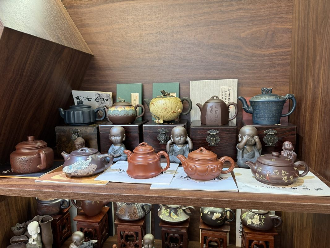 Cách Phân Biệt Ấm Tử Sa Thật – Giả (Chuẩn Nguyên Khoáng Nghi Hưng)