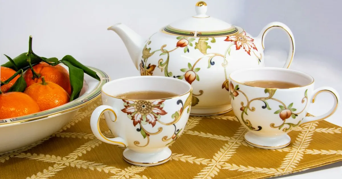 cách vệ sinh chén sứ ngọc thấu quang - Hình ảnh minh họa