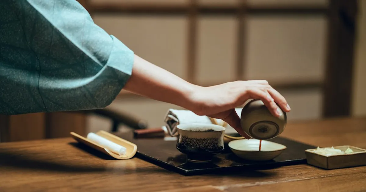 tác dụng của chén sứ thấu quang - Hình ảnh minh họa